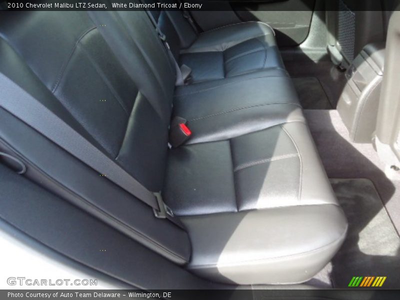 White Diamond Tricoat / Ebony 2010 Chevrolet Malibu LTZ Sedan