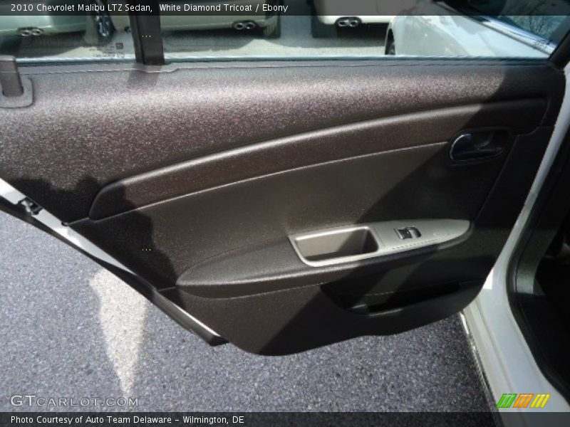 White Diamond Tricoat / Ebony 2010 Chevrolet Malibu LTZ Sedan
