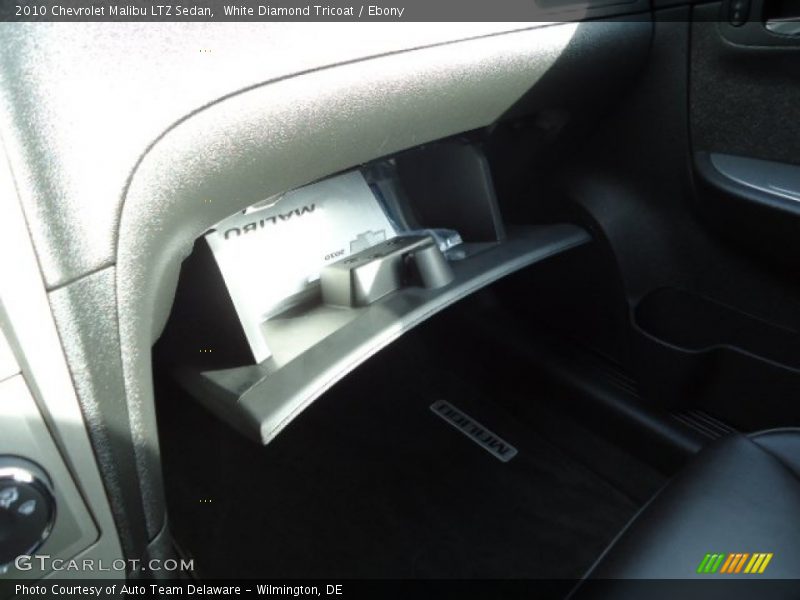 White Diamond Tricoat / Ebony 2010 Chevrolet Malibu LTZ Sedan
