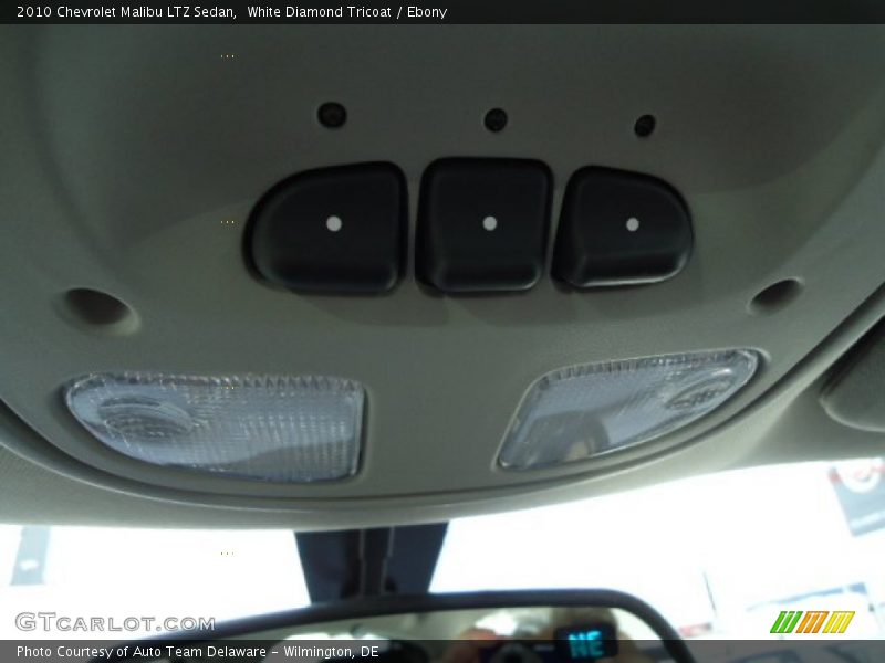 White Diamond Tricoat / Ebony 2010 Chevrolet Malibu LTZ Sedan