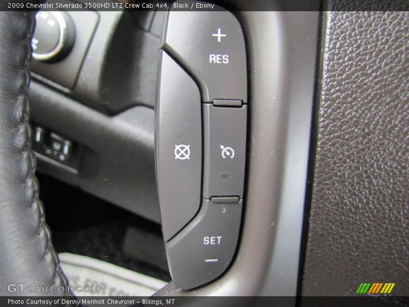 Controls of 2009 Silverado 3500HD LTZ Crew Cab 4x4