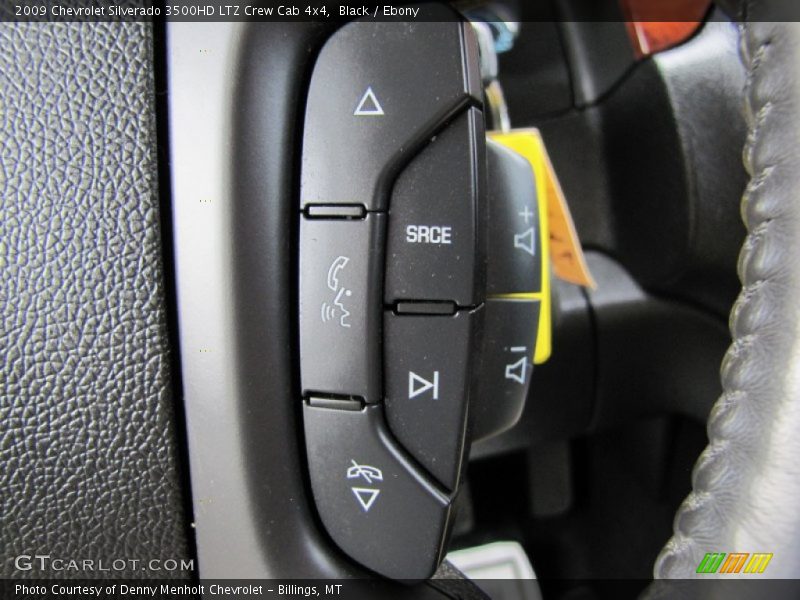 Controls of 2009 Silverado 3500HD LTZ Crew Cab 4x4