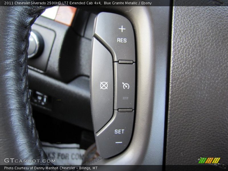 Controls of 2011 Silverado 2500HD LTZ Extended Cab 4x4