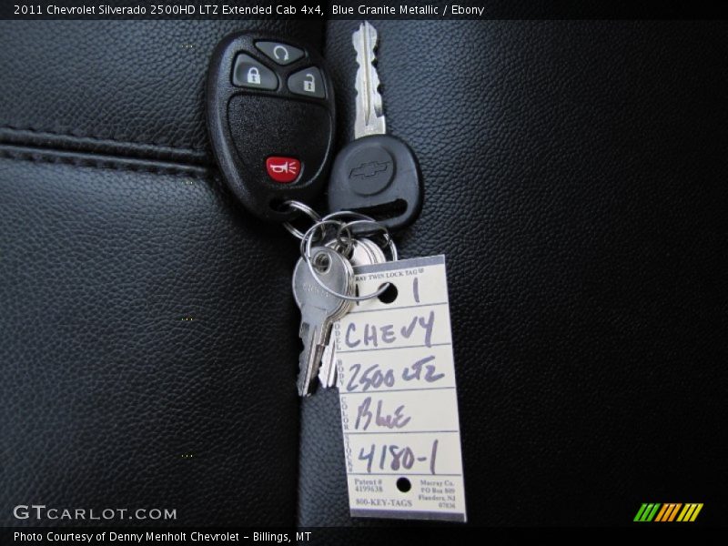 Keys of 2011 Silverado 2500HD LTZ Extended Cab 4x4
