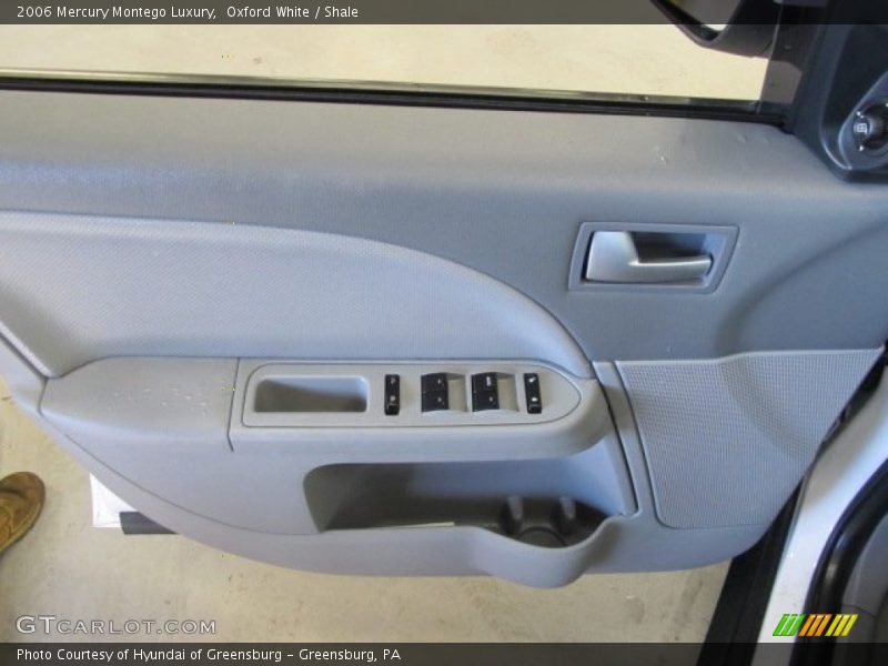 Door Panel of 2006 Montego Luxury