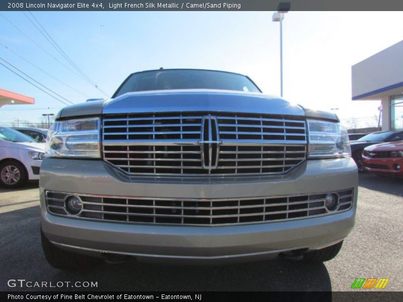 Light French Silk Metallic / Camel/Sand Piping 2008 Lincoln Navigator Elite 4x4