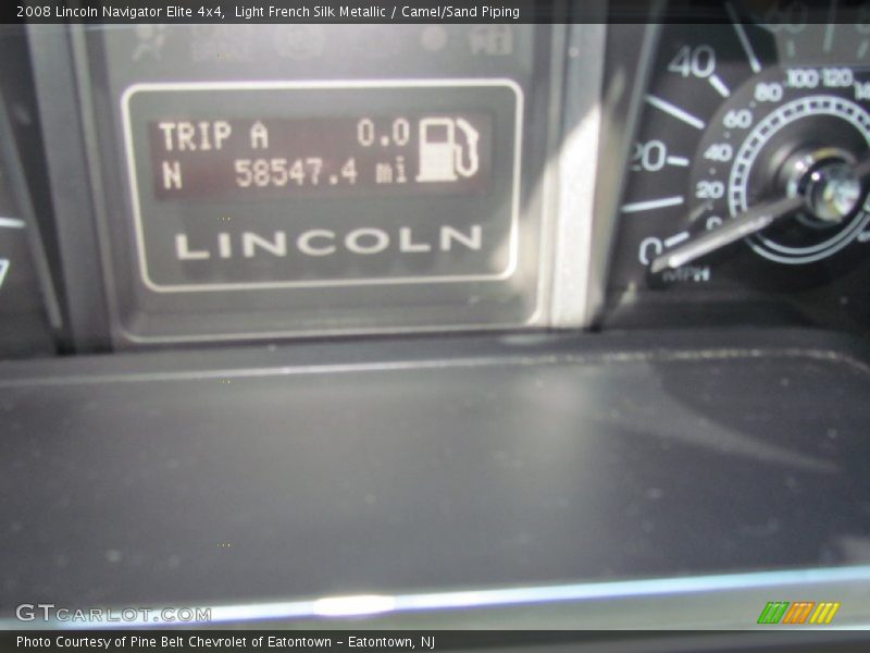 Light French Silk Metallic / Camel/Sand Piping 2008 Lincoln Navigator Elite 4x4