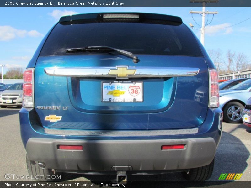Bermuda Green Metallic / Light Gray 2006 Chevrolet Equinox LT