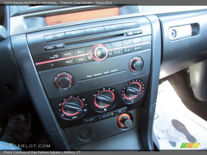 Titanium Gray Metallic / Black/Red 2004 Mazda MAZDA3 s Hatchback