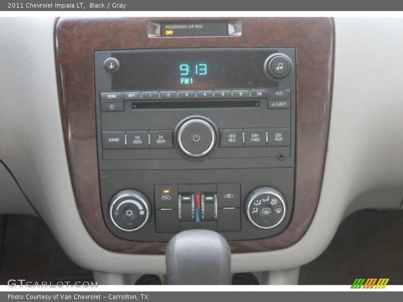 Black / Gray 2011 Chevrolet Impala LT