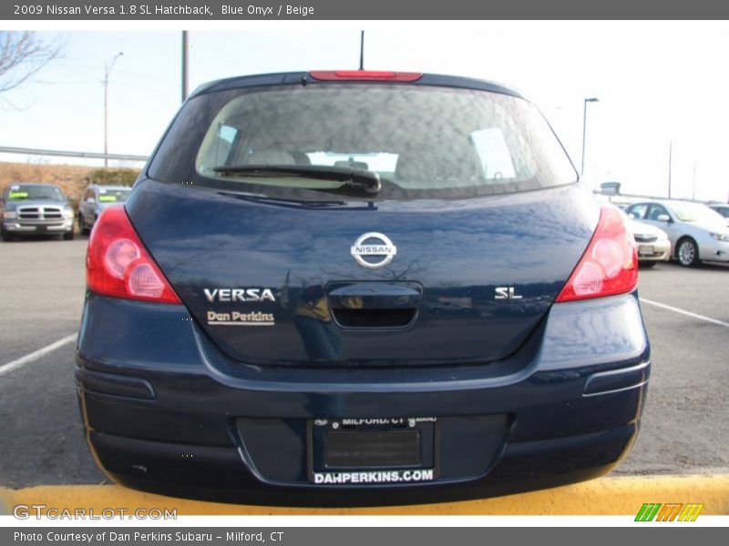 Blue Onyx / Beige 2009 Nissan Versa 1.8 SL Hatchback