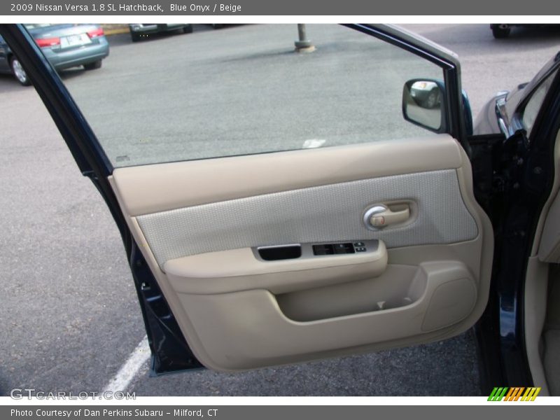 Blue Onyx / Beige 2009 Nissan Versa 1.8 SL Hatchback