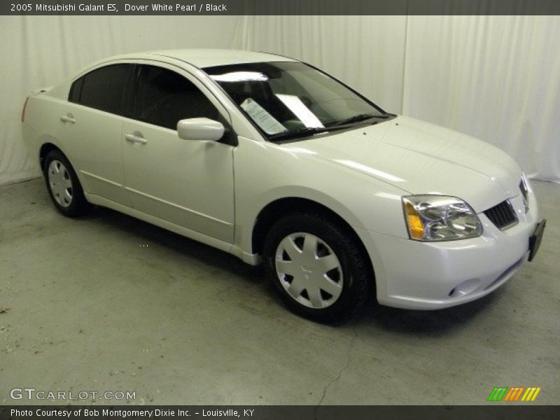 Dover White Pearl / Black 2005 Mitsubishi Galant ES