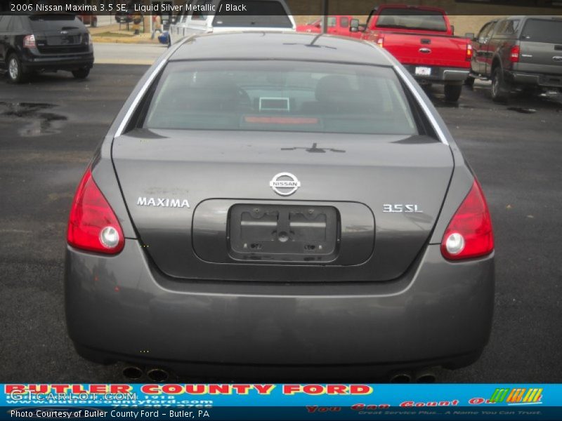 Liquid Silver Metallic / Black 2006 Nissan Maxima 3.5 SE