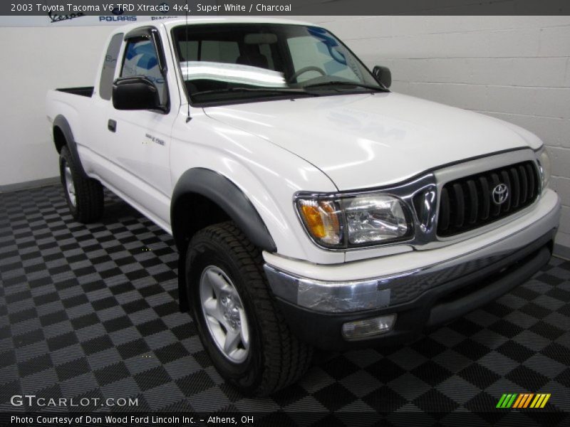 Super White / Charcoal 2003 Toyota Tacoma V6 TRD Xtracab 4x4