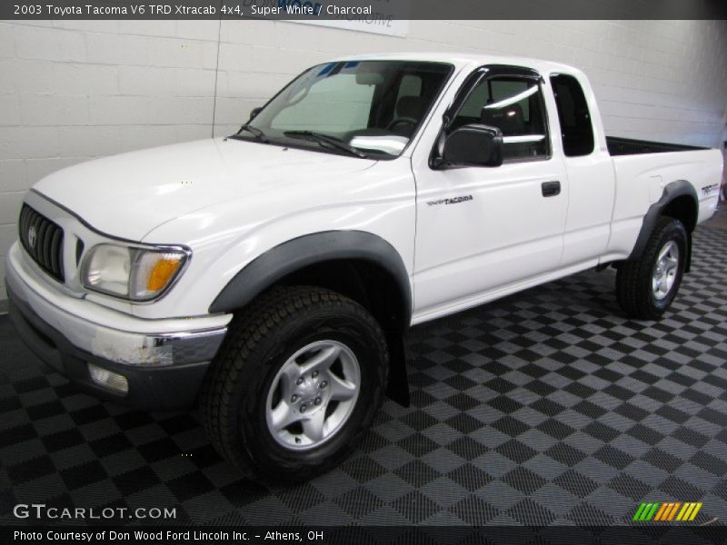 Super White / Charcoal 2003 Toyota Tacoma V6 TRD Xtracab 4x4