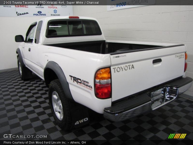 Super White / Charcoal 2003 Toyota Tacoma V6 TRD Xtracab 4x4