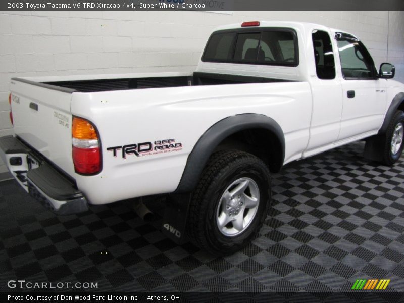 Super White / Charcoal 2003 Toyota Tacoma V6 TRD Xtracab 4x4