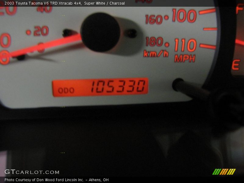 Super White / Charcoal 2003 Toyota Tacoma V6 TRD Xtracab 4x4