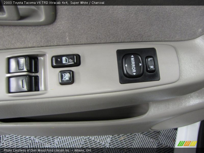 Super White / Charcoal 2003 Toyota Tacoma V6 TRD Xtracab 4x4