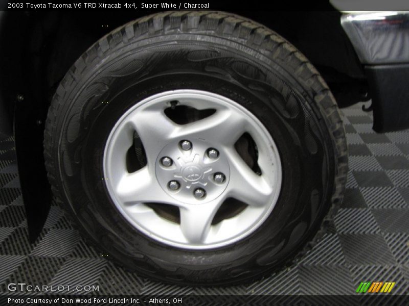 Super White / Charcoal 2003 Toyota Tacoma V6 TRD Xtracab 4x4