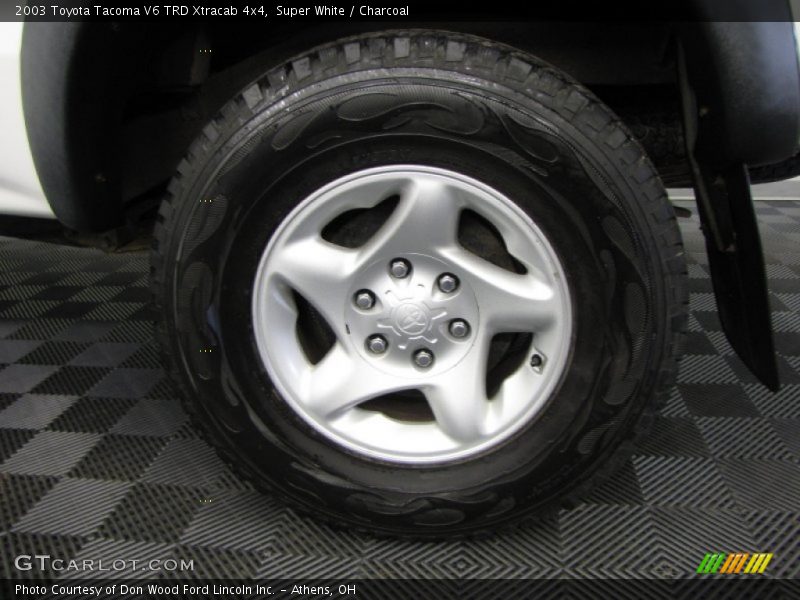 Super White / Charcoal 2003 Toyota Tacoma V6 TRD Xtracab 4x4
