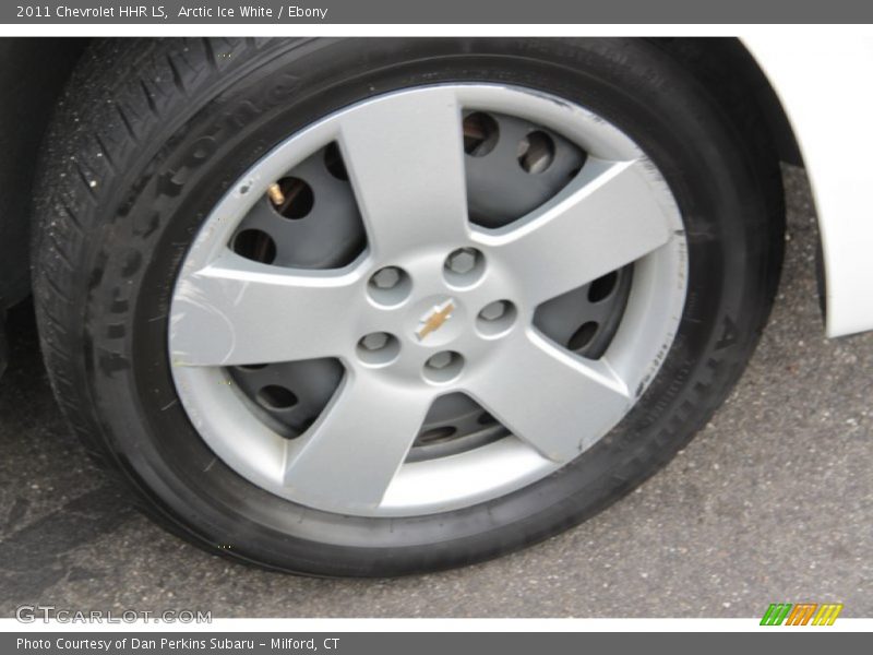 Arctic Ice White / Ebony 2011 Chevrolet HHR LS