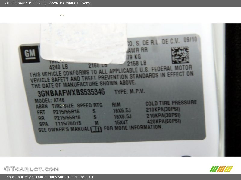 Arctic Ice White / Ebony 2011 Chevrolet HHR LS