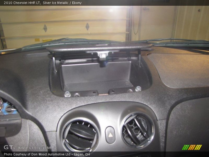 Silver Ice Metallic / Ebony 2010 Chevrolet HHR LT