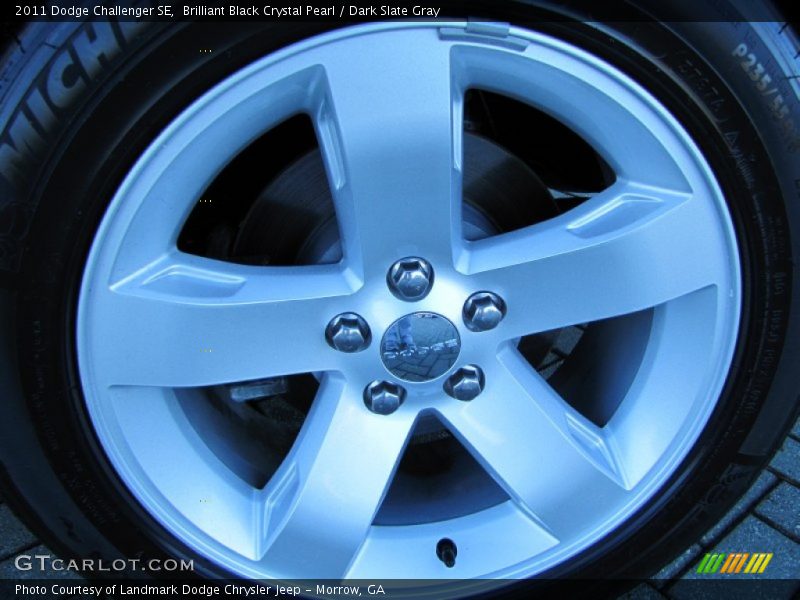 Brilliant Black Crystal Pearl / Dark Slate Gray 2011 Dodge Challenger SE