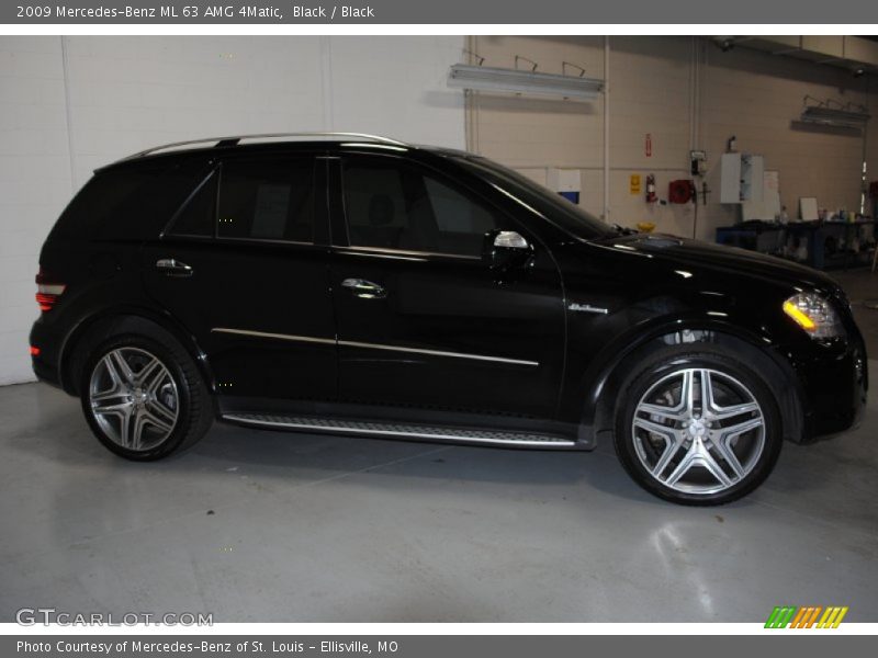 Black / Black 2009 Mercedes-Benz ML 63 AMG 4Matic