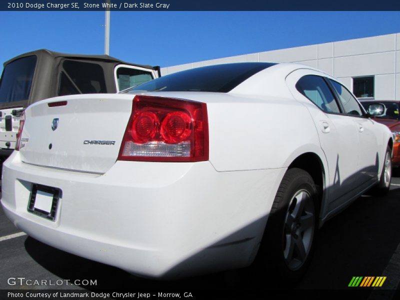 Stone White / Dark Slate Gray 2010 Dodge Charger SE