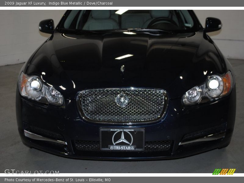 Indigo Blue Metallic / Dove/Charcoal 2009 Jaguar XF Luxury