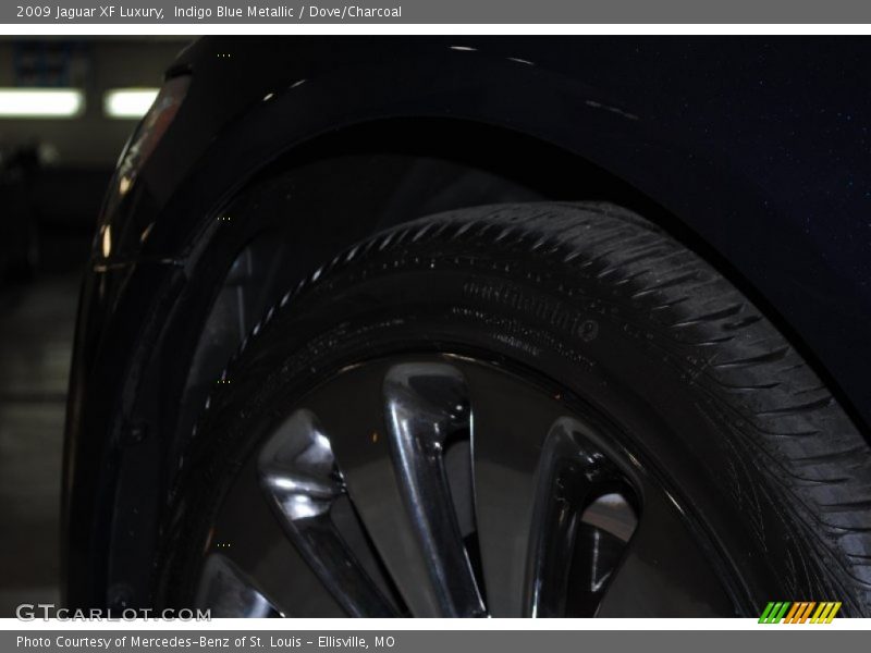 Indigo Blue Metallic / Dove/Charcoal 2009 Jaguar XF Luxury