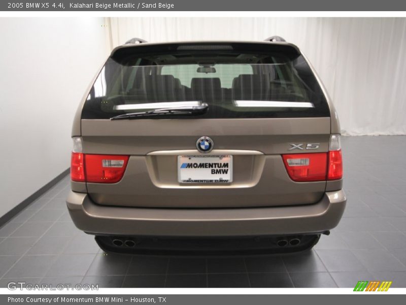Kalahari Beige Metallic / Sand Beige 2005 BMW X5 4.4i