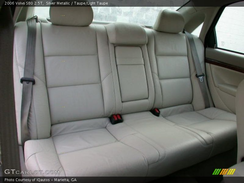 Silver Metallic / Taupe/Light Taupe 2006 Volvo S80 2.5T