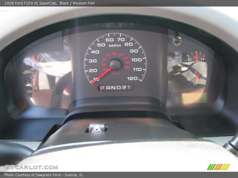 Black / Medium Flint 2006 Ford F150 XL SuperCab