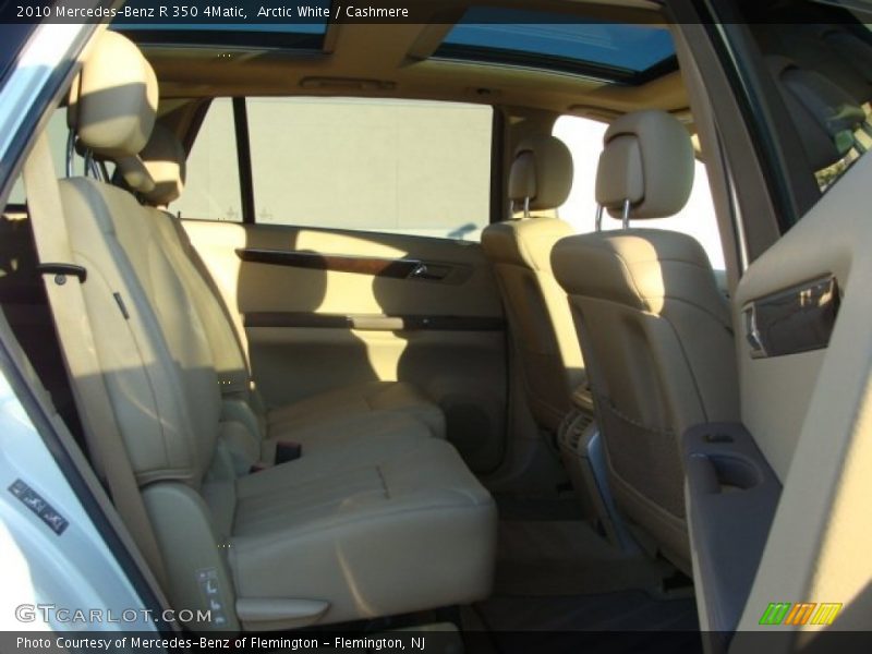 Arctic White / Cashmere 2010 Mercedes-Benz R 350 4Matic