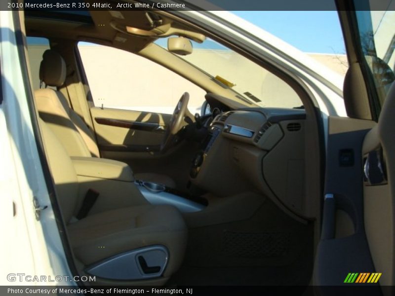 Arctic White / Cashmere 2010 Mercedes-Benz R 350 4Matic
