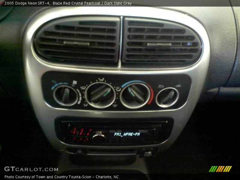 Blaze Red Crystal Pearlcoat / Dark Slate Gray 2005 Dodge Neon SRT-4