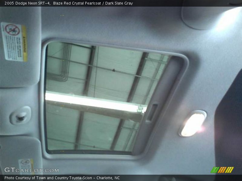 Blaze Red Crystal Pearlcoat / Dark Slate Gray 2005 Dodge Neon SRT-4