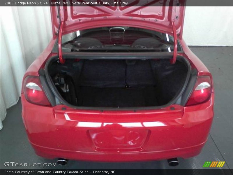 Blaze Red Crystal Pearlcoat / Dark Slate Gray 2005 Dodge Neon SRT-4