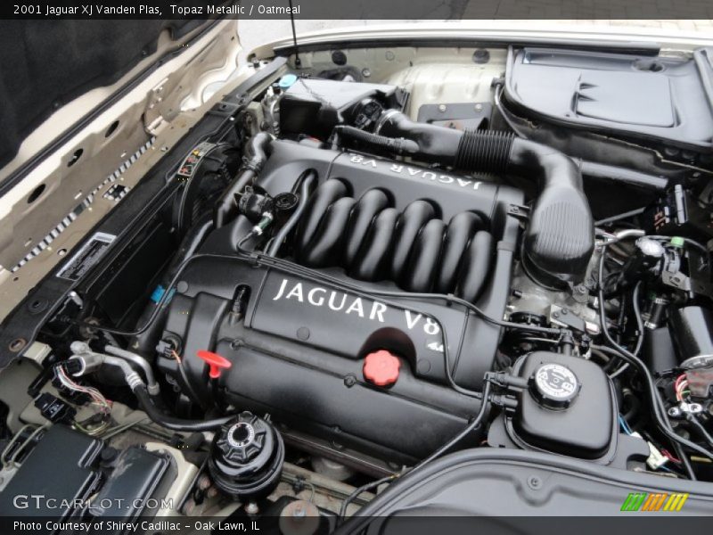  2001 XJ Vanden Plas Engine - 4.0 Liter DOHC 32 Valve V8