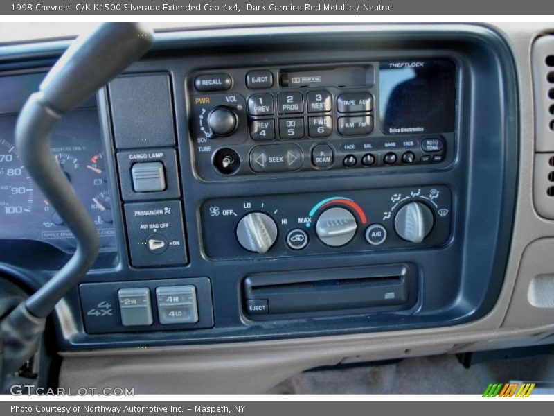Controls of 1998 C/K K1500 Silverado Extended Cab 4x4