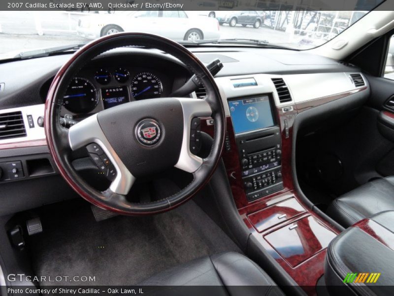 Dashboard of 2007 Escalade ESV AWD