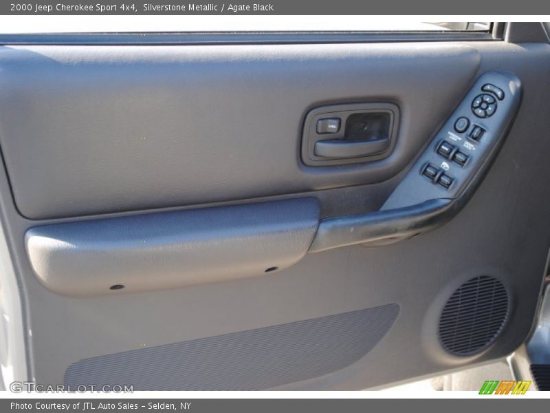 Silverstone Metallic / Agate Black 2000 Jeep Cherokee Sport 4x4
