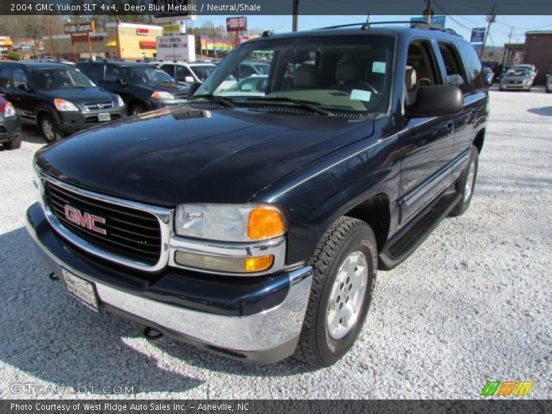 Deep Blue Metallic / Neutral/Shale 2004 GMC Yukon SLT 4x4