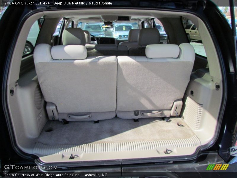 Deep Blue Metallic / Neutral/Shale 2004 GMC Yukon SLT 4x4