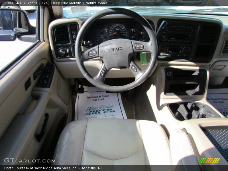 Deep Blue Metallic / Neutral/Shale 2004 GMC Yukon SLT 4x4