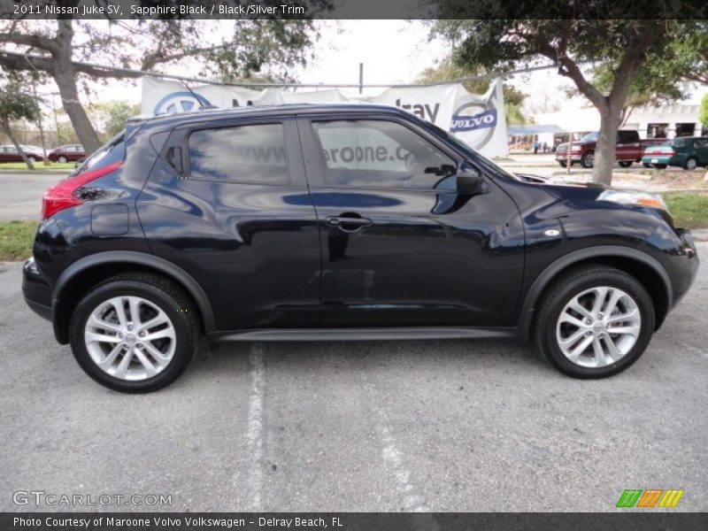Sapphire Black / Black/Silver Trim 2011 Nissan Juke SV